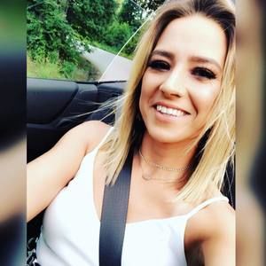 Meet your Posher, Kelsie